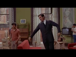 ghosts in italian (1967) - comedy, fantasy. renato castellani;